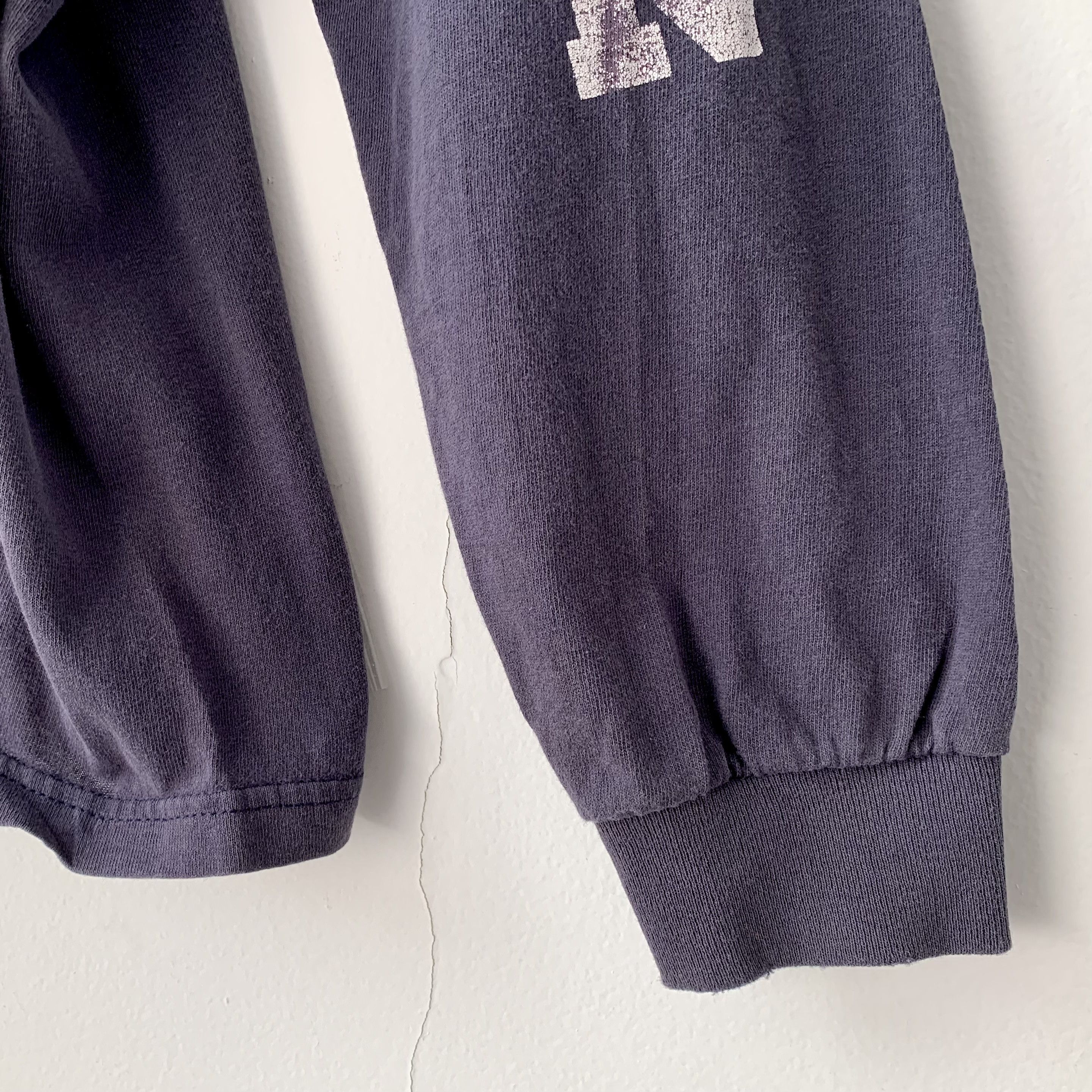 Other vintage navy Boston longsleeve t-shirt Size US S / EU 44-46 / 1 - 4 Thumbnail