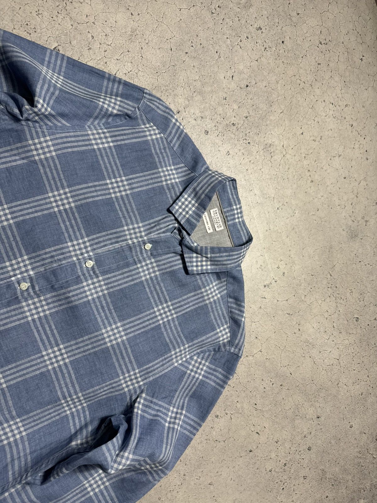 Brunello Cucinelli Brunello Cucinelli Luxury Button Up Shirt Linen Size L Check Size US L / EU 52-54 / 3 - 5 Thumbnail
