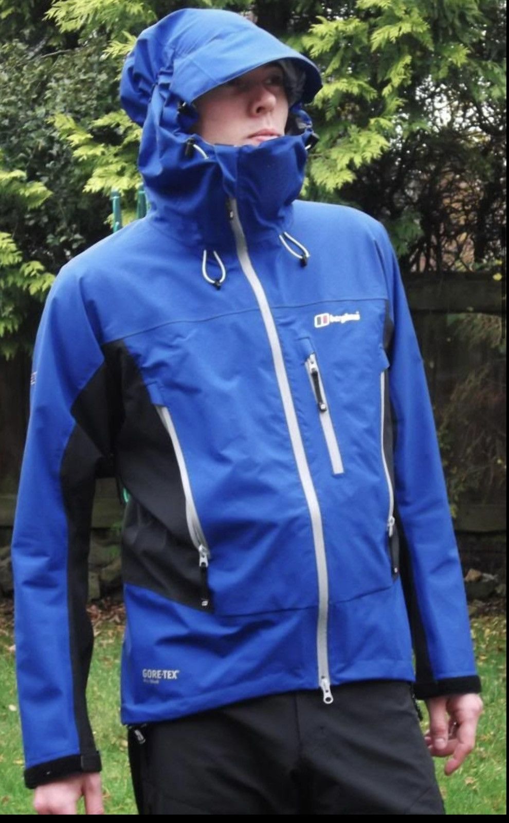 Berghaus Very Rare Berghaus Attrition II GORE-TEX® Pro Shell Size US S / EU 44-46 / 1 - 4 Thumbnail