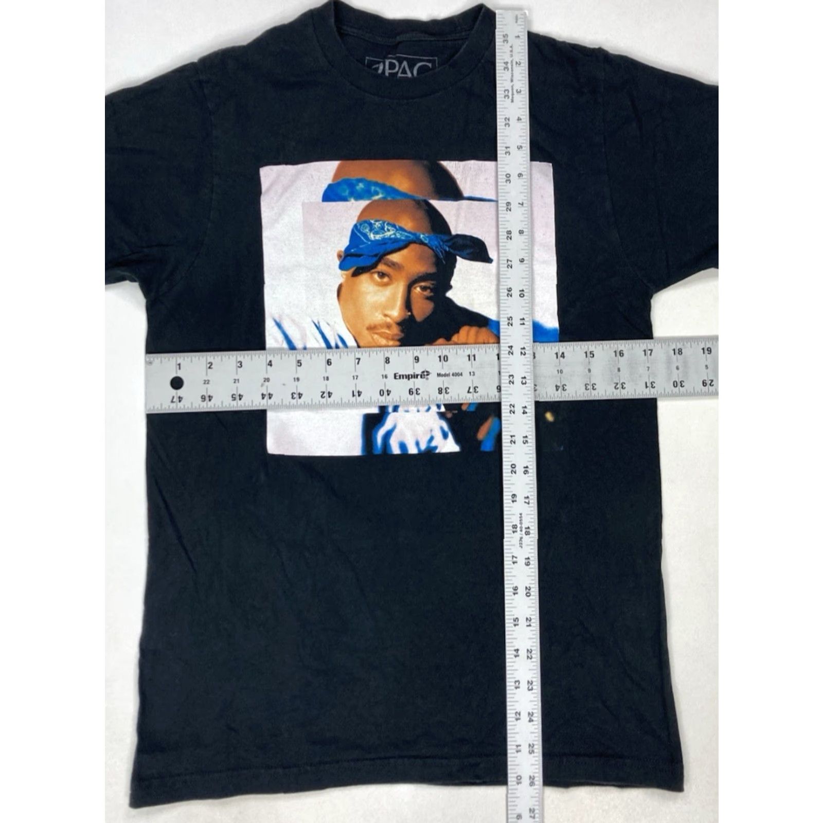 Vintage VINTAGE 2pac Tupac Shakur Graphic T-shirt Women Small Black Short Sleeve Music Shirt Women Small Black Music Hip Hop Retro Casual Size S / US 4 / IT 40 - 5 Thumbnail