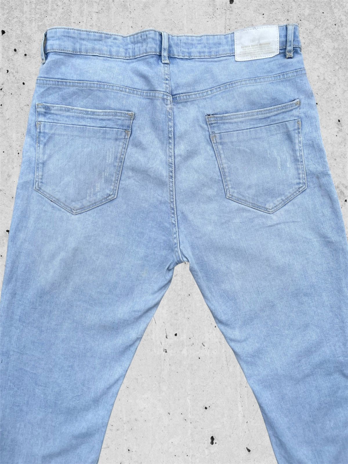 Bershka × Jean 🔥 Bershka Light Blue Distressed Denim W36 🔥 Size US 36 / EU 52 - 9 Thumbnail