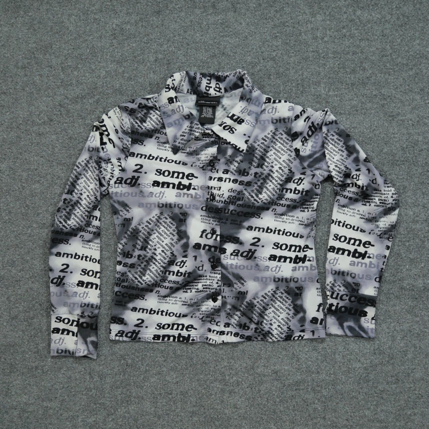 Vintage **Vintage No Boundaries Juniors Medium White Button-Up Shirt** User: Vintage No Boundaries Juniors Medium White Button-Up Shirt Size M / US 6-8 / IT 42-44 - 2 Thumbnail