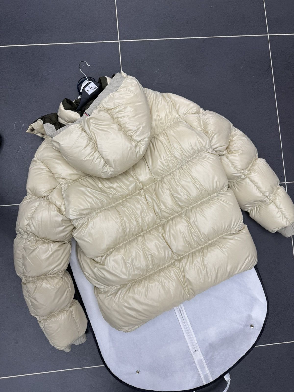 Moncler Moncler orizaba giubbotto puffer jacket Size US XL / EU 56 / 4 - 2 Thumbnail