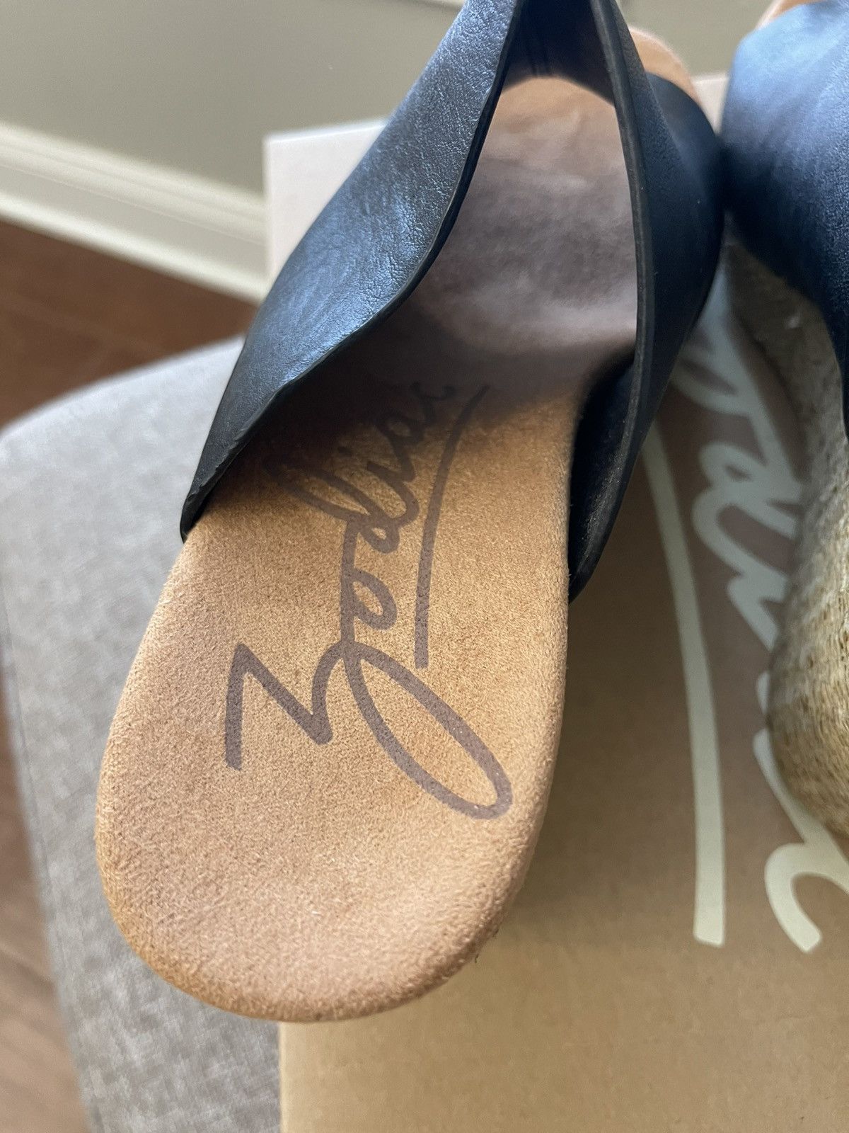 Other Zodiac Perla wedge sandals size 7 black leather slip on NEW Size US 7 / IT 37 - 6 Thumbnail