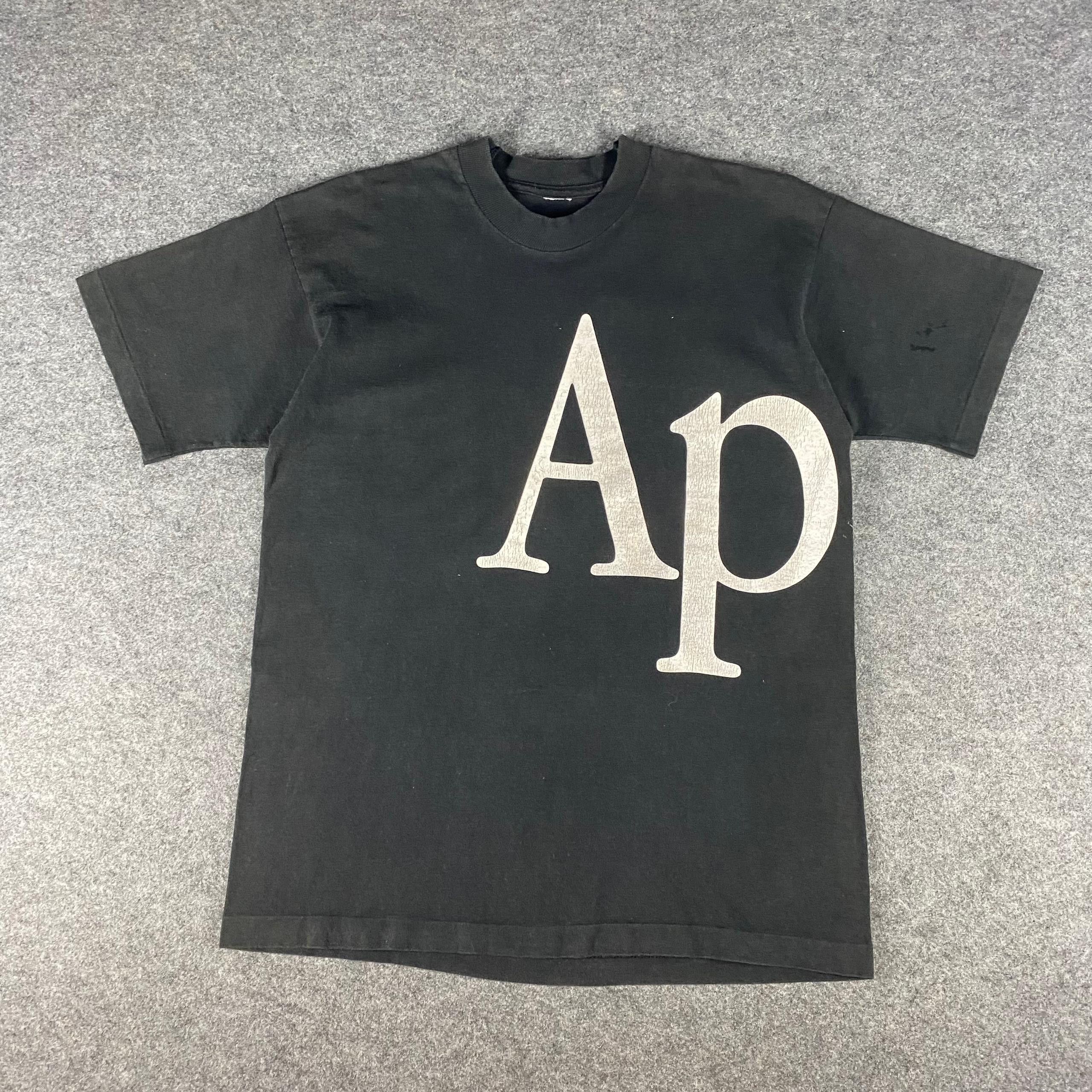 Apple Vintage 90s Apple Distressed Tshirt Size US M / EU 48-50 / 2 - 1 Thumbnail