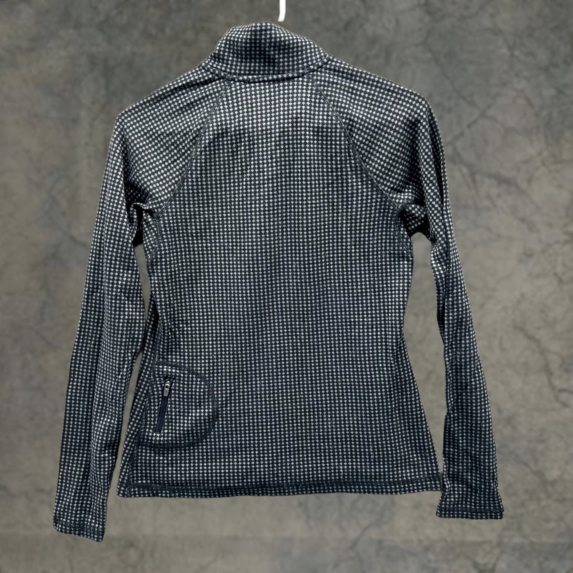 Eddie Bauer VINTAGE: Eddie Bauer Sweatshirt Women Small Black Grid Fleece Half Zip Pullover Patterned Size S / US 4 / IT 40 - 1 Thumbnail