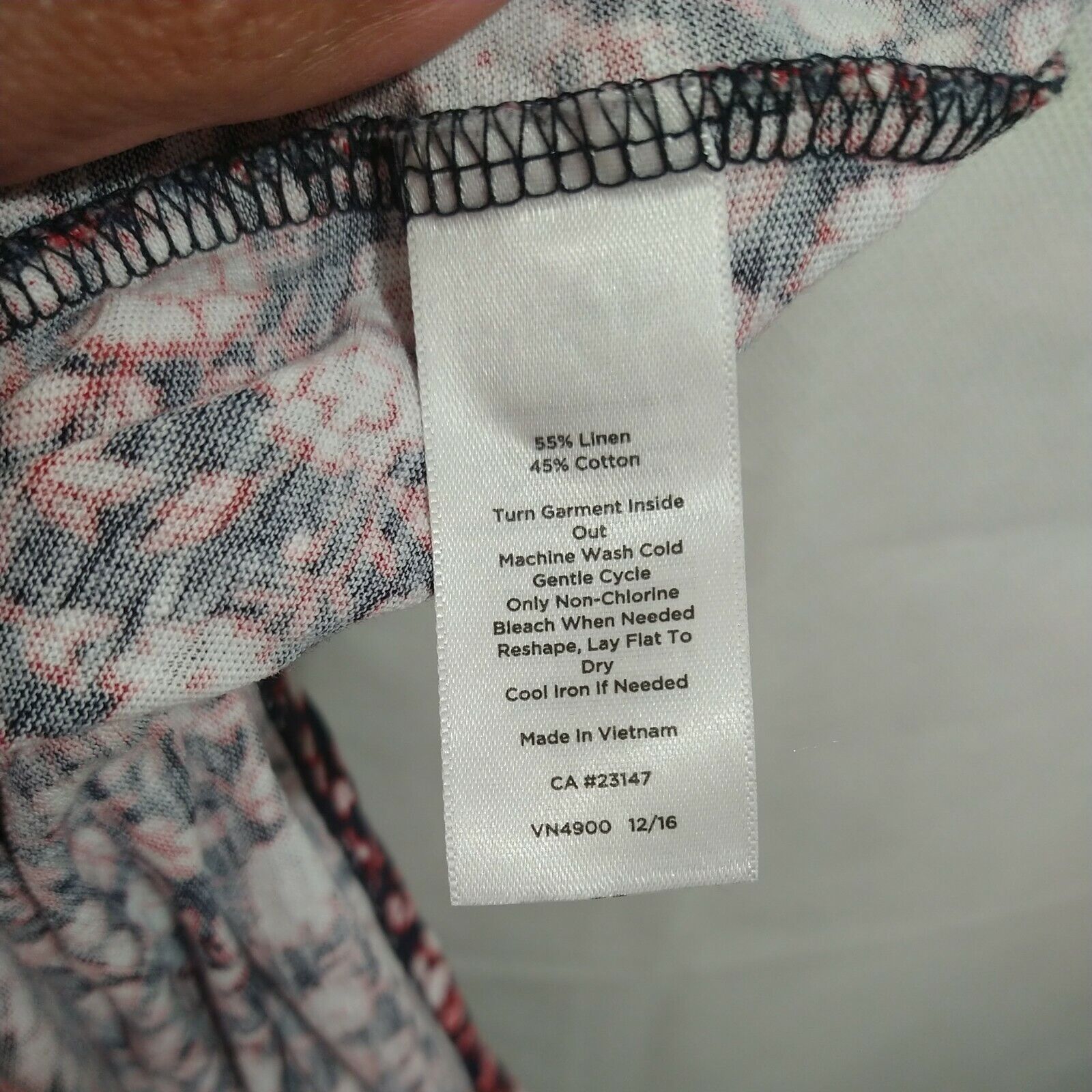 Talbots Talbots Top Shirt Women Size M Floral Blue Red Linen Cotton Size M / US 6-8 / IT 42-44 - 7 Thumbnail