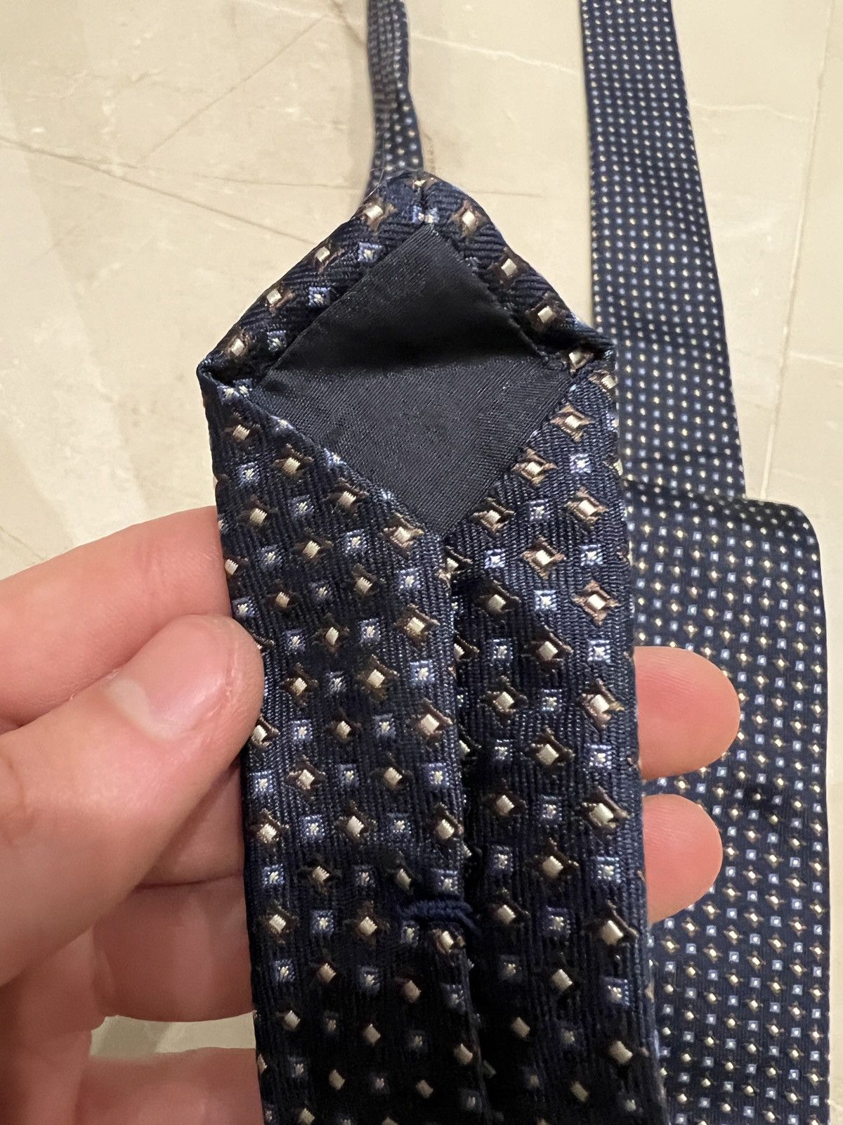 Vintage Vintage hugo boss tie with a cool design Size ONE SIZE - 4 Thumbnail