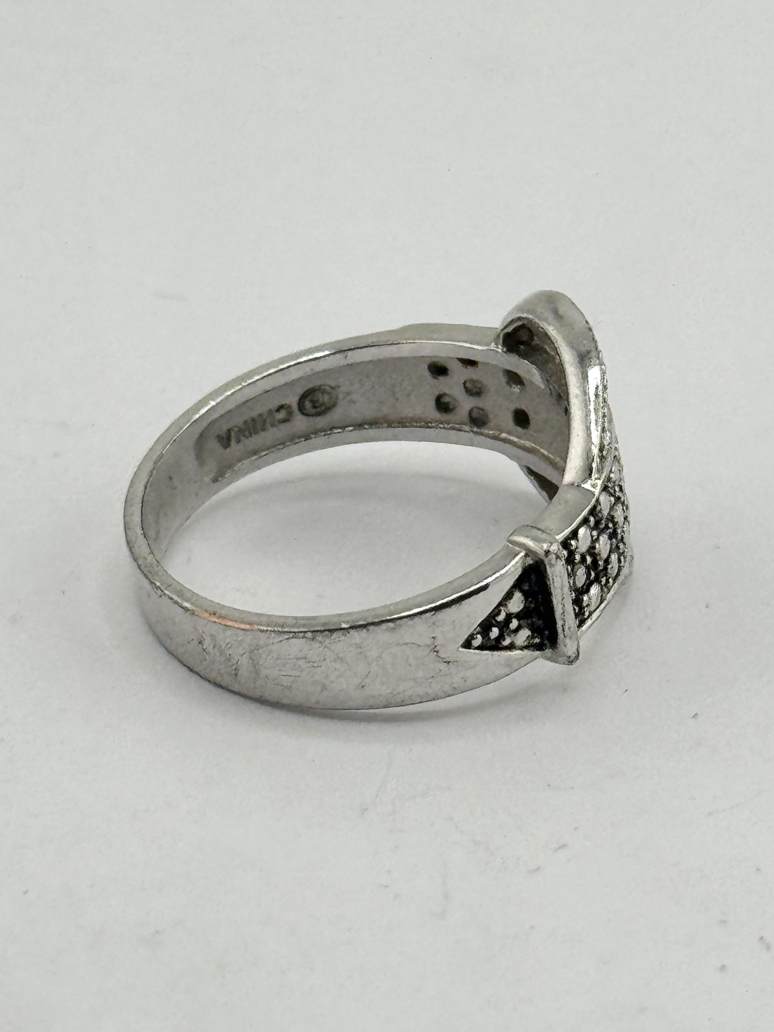 Vintage Vintage sterling silver Marcasite stone buckle ring Size ONE SIZE - 2 Thumbnail