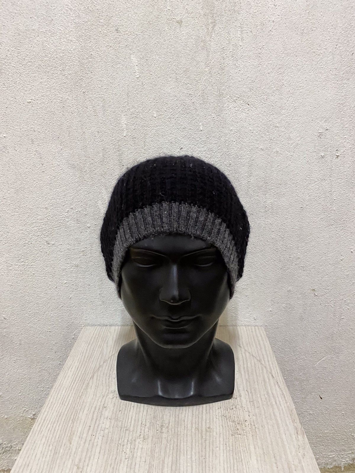 Japanese Brand × Vintage Japanese Brand Rare Design Knit Beanie Hat I Size ONE SIZE - 2 Thumbnail