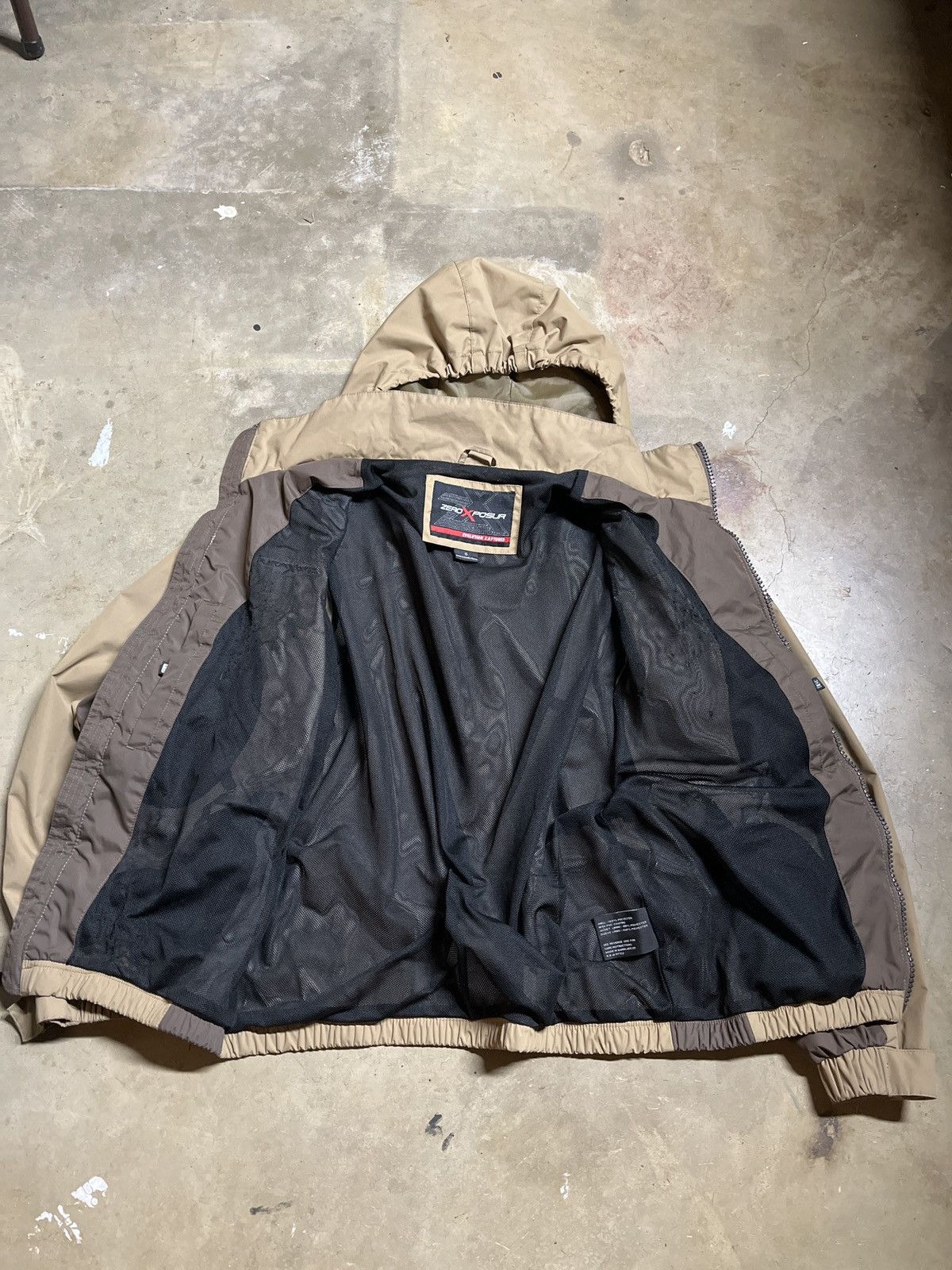 Vintage vintage brown zipup Size US S / EU 44-46 / 1 - 2 Thumbnail
