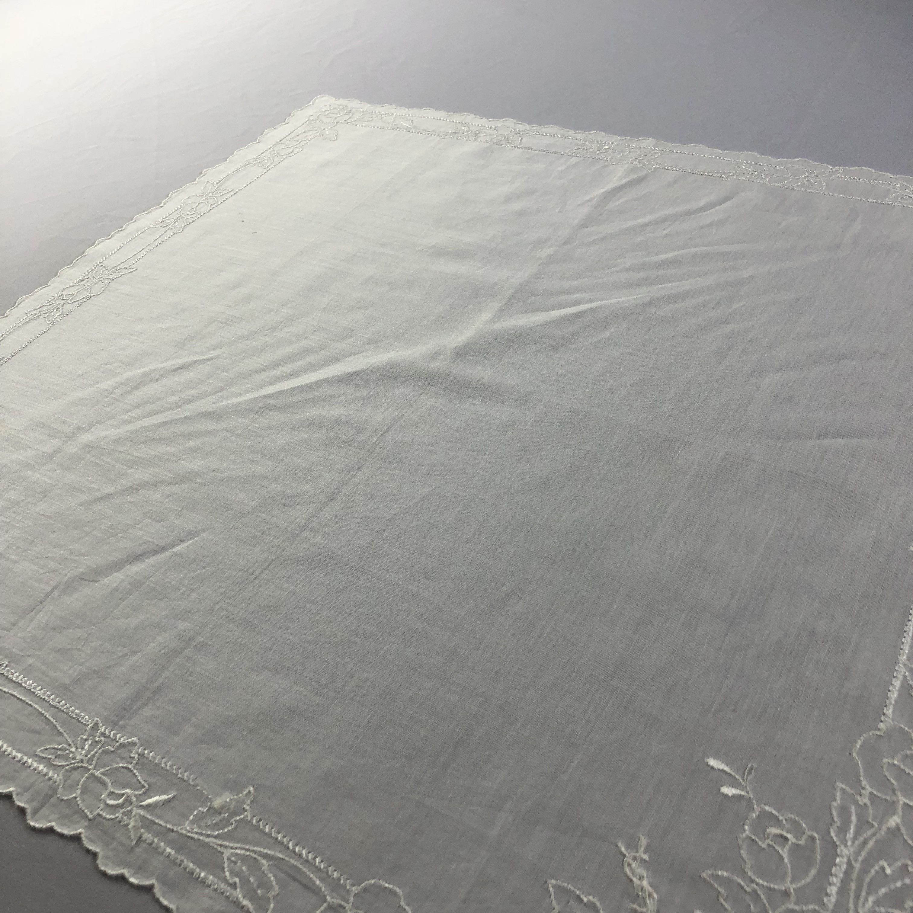 Vintage × Yves Saint Laurent YSL White Handkerchief Neckerchief Bandana H1553 Size ONE SIZE - 3 Thumbnail
