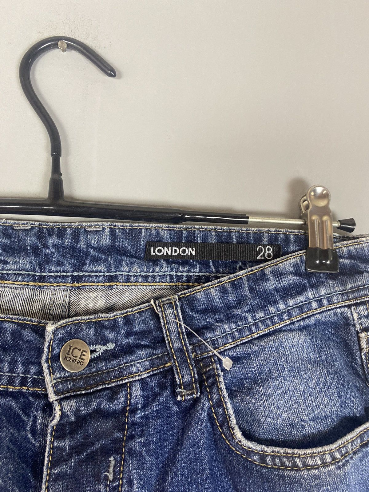 Iceberg × Vintage Vintage iceberg jeans Size US 28 / EU 44 - 7 Thumbnail