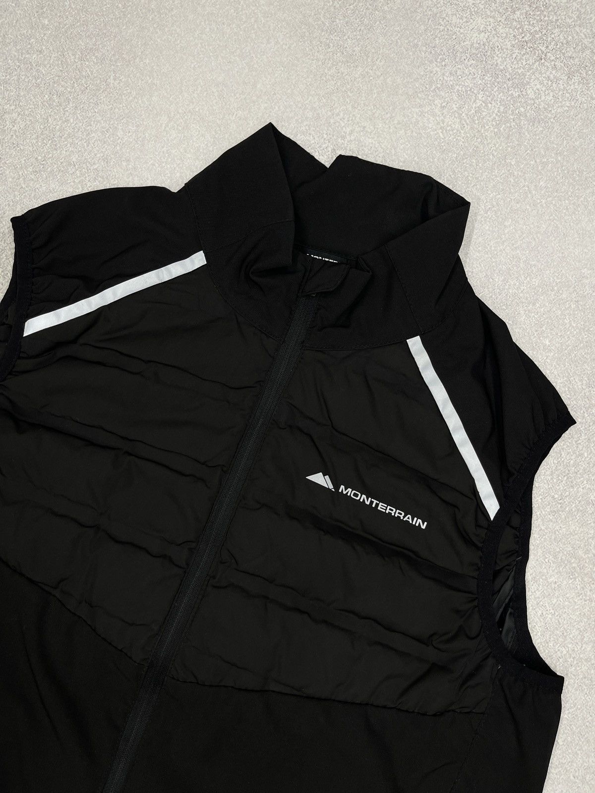 Other Mens Monterrain Vest Black Outdoor Gorpcore Size M Size US M / EU 48-50 / 2 - 4 Thumbnail