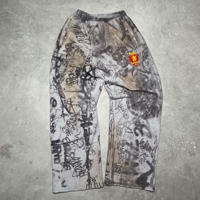 Balenciaga Balenciaga Skater Graffiti Crest Baggy Track Pants Grey ...