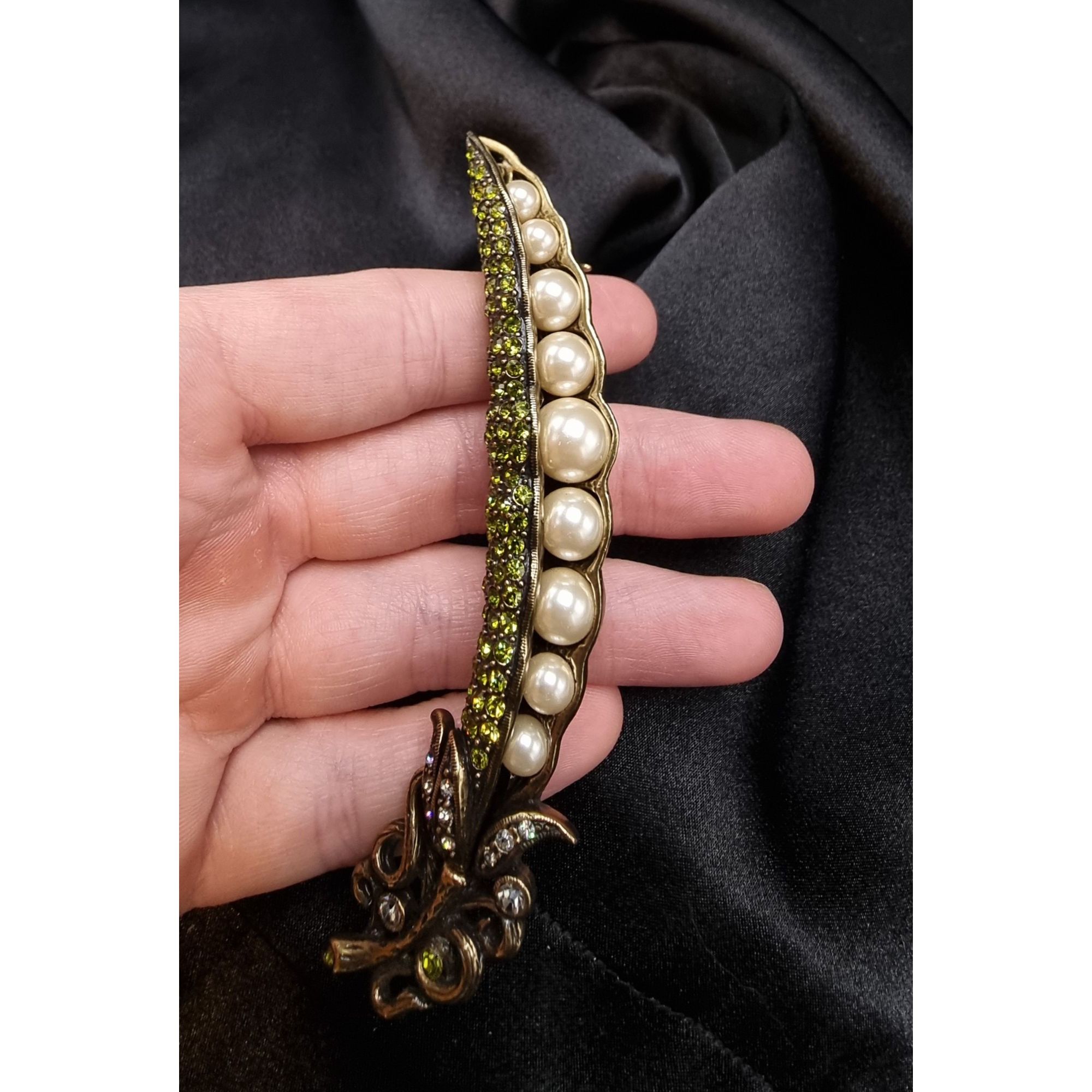 Vintage Heidi Daus Large Brooch W/ Faux Pearls & Green Crystal Accen Size ONE SIZE - 5 Thumbnail