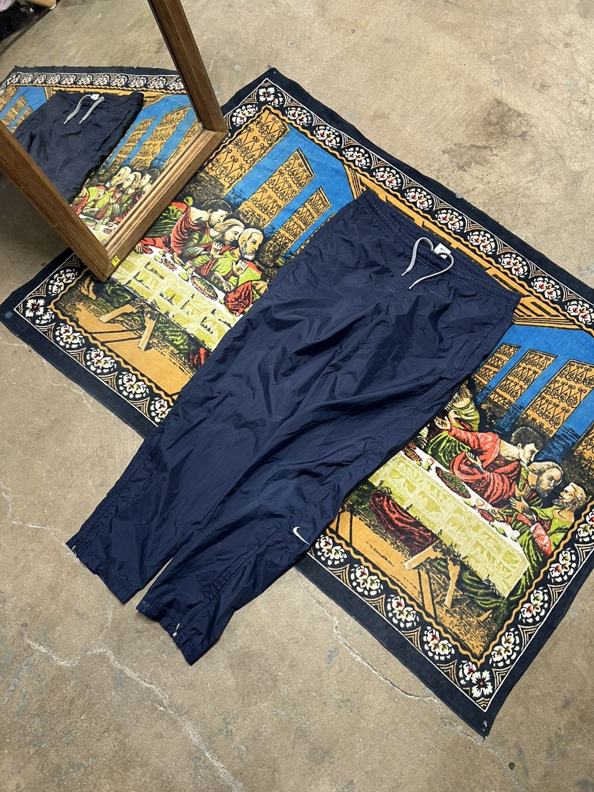Nike Vintage Nike navy track pants Size medium baggy cuffed y2k Size US 32 / EU 48 - 2 Thumbnail