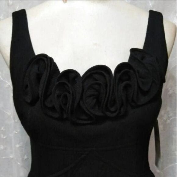 MAGGY LONDON Maggy London Rolled Rosettes Sheath Lined Event Cocktail Tex Size S / US 4 / IT 40 - 1 Thumbnail