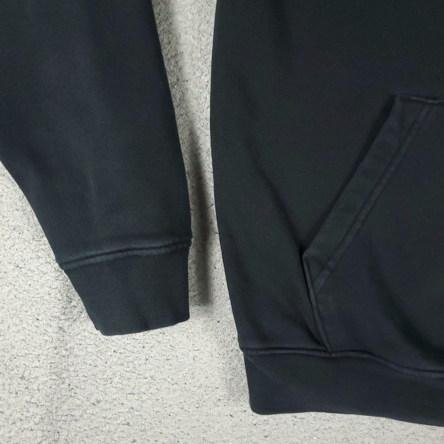 Jordan Brand Jordan Hoodie Mens Small Black Jumpman Pullover Sweatshirt Shirt Size US S / EU 44-46 / 1 - 3 Thumbnail