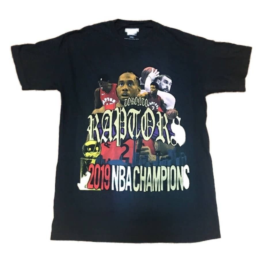 Market Chinatown Market Ctm Championship Raptors Size S Size US S / EU 44-46 / 1 - 1 Preview