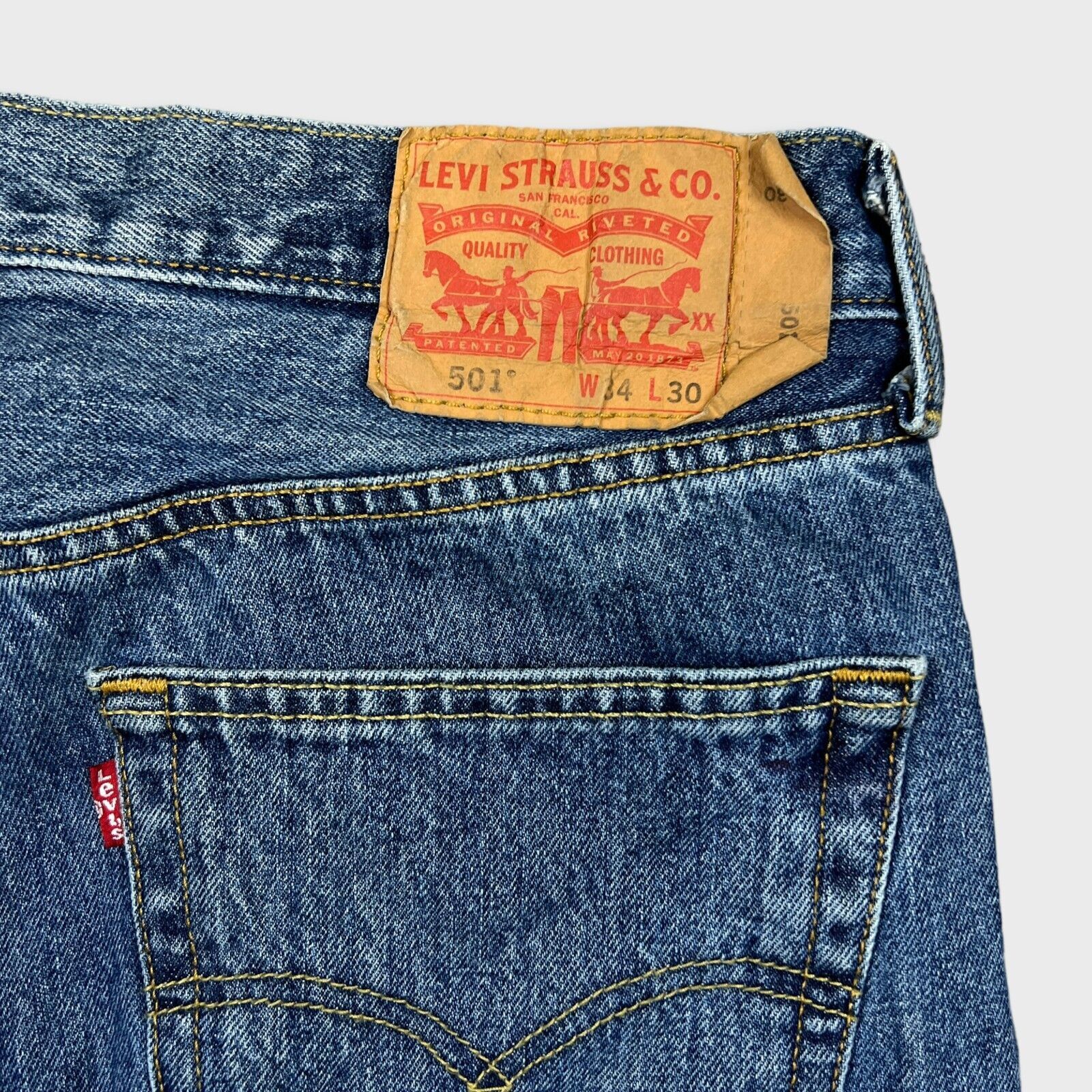 Levi's × Vintage Levi's 501 Jeans 34x30 Straight Leg Medium Wash Denim Pants Size US 34 / EU 50 - 6 Thumbnail