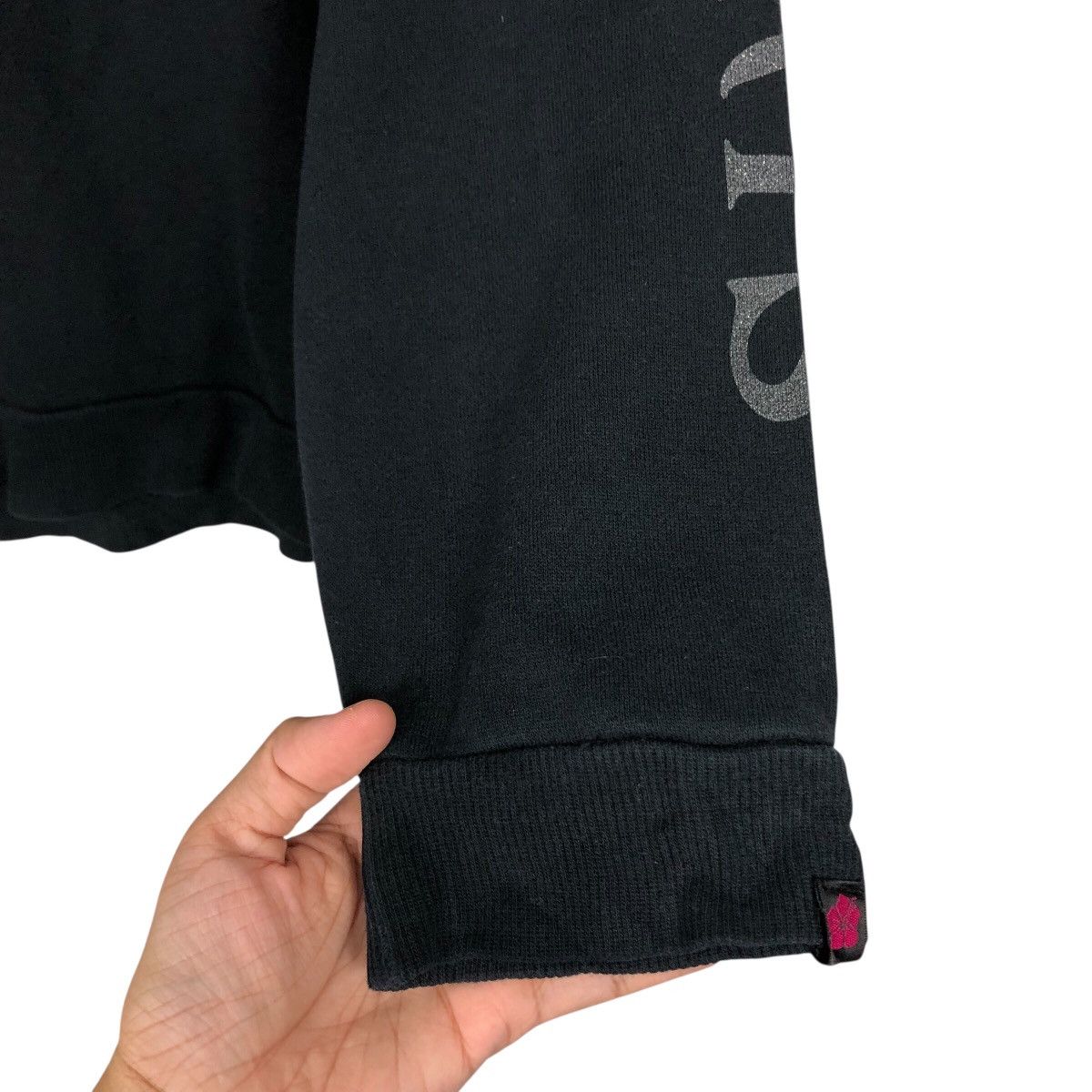 Japanese Brand RYU Sports Floral Crest V-Neck Sweat Obscure Japanese Label Size US M / EU 48-50 / 2 - 12 Thumbnail