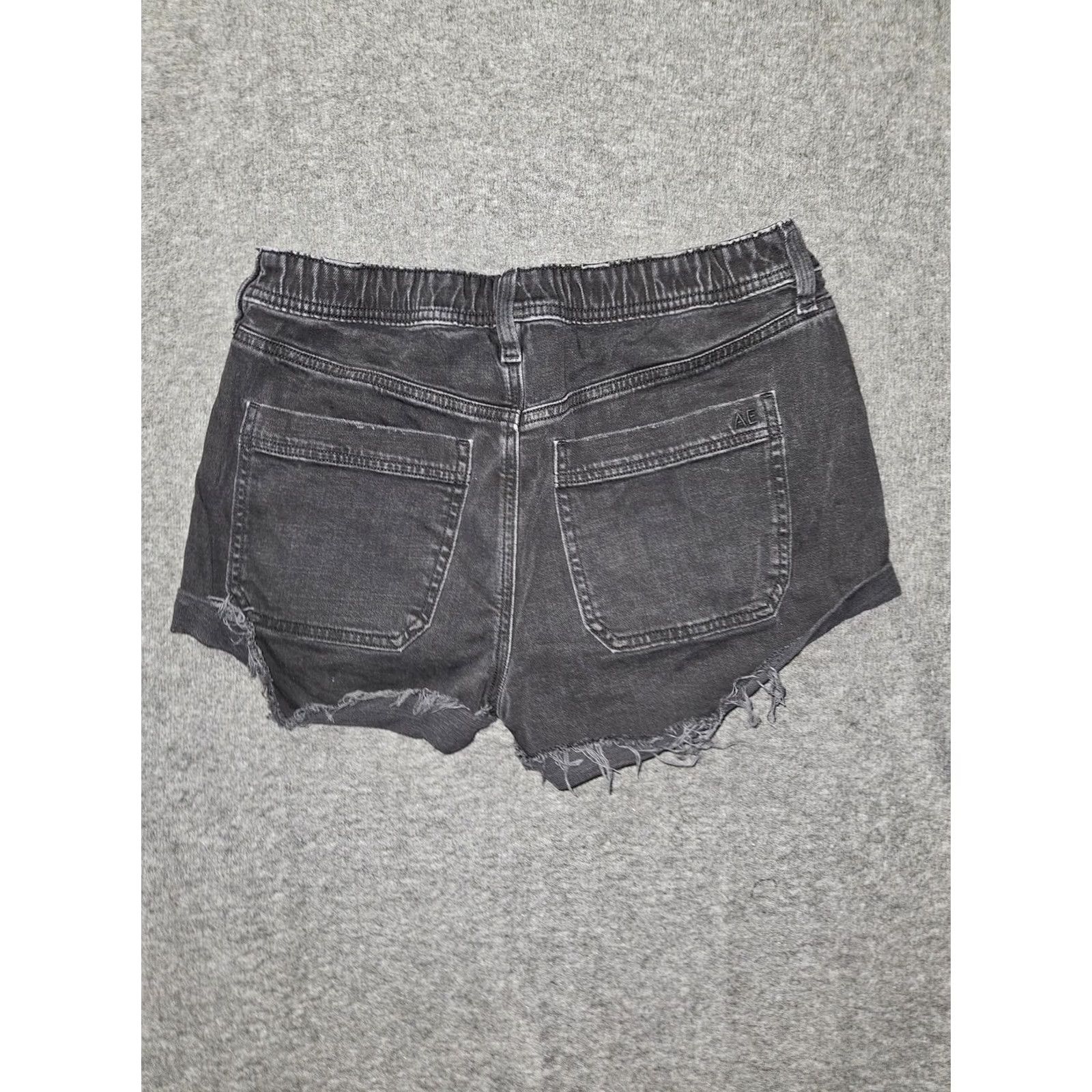 American Eagle Outfitters American Eagle Outfitters Shorts Womens 6 Black Denim Easy Shortie Stretch Cutoff Raw Hem Casual Comfortable Relaxed Fit Size 28" / US 6 / IT 42 - 7 Thumbnail