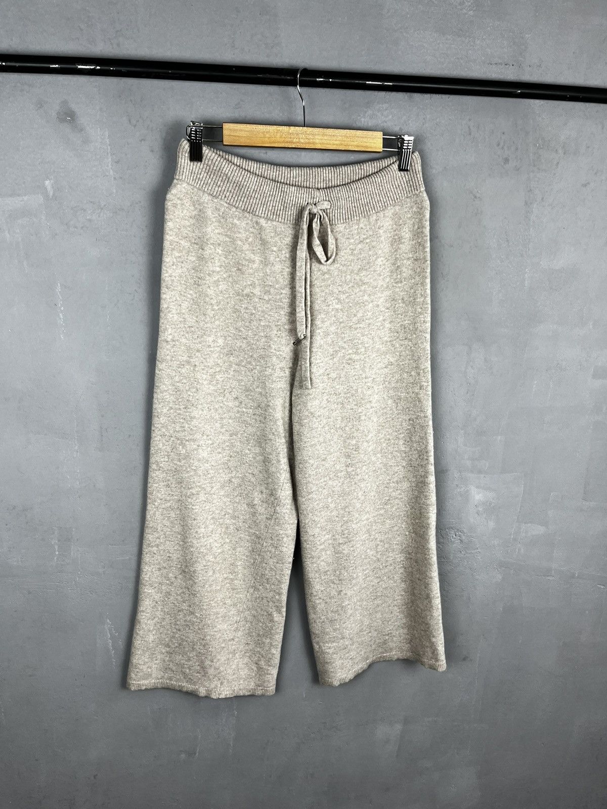 Max Mara × Weekend Max Mara Max mara wool pants Size 30" / US 8 / IT 44 - 1 Thumbnail
