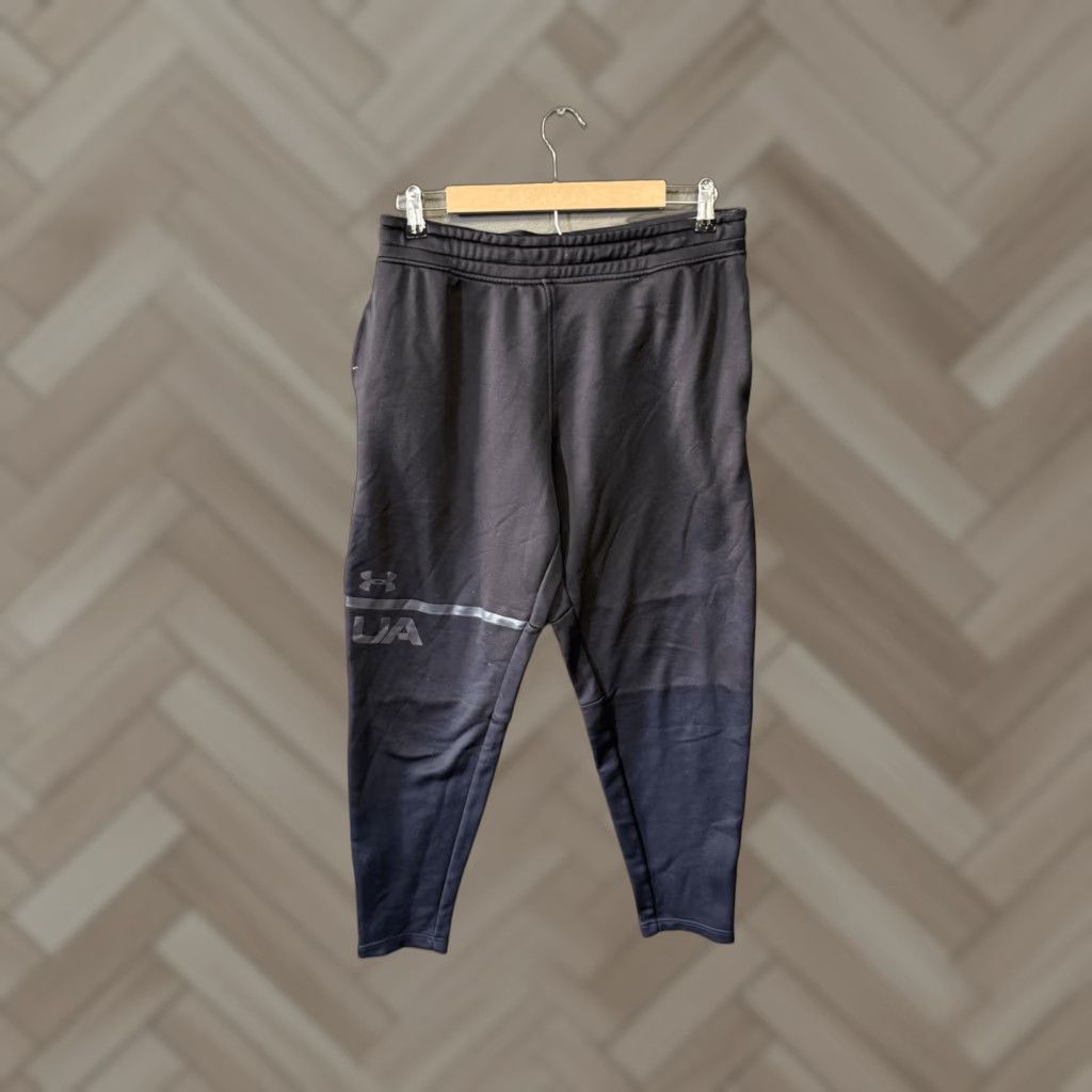 Under Armour Under Armour Mens Black Jogger Pants Size L Drawstring Regular Activewear Pants Mens Black Jogger with Drawstring Size US 33 - 1 Thumbnail