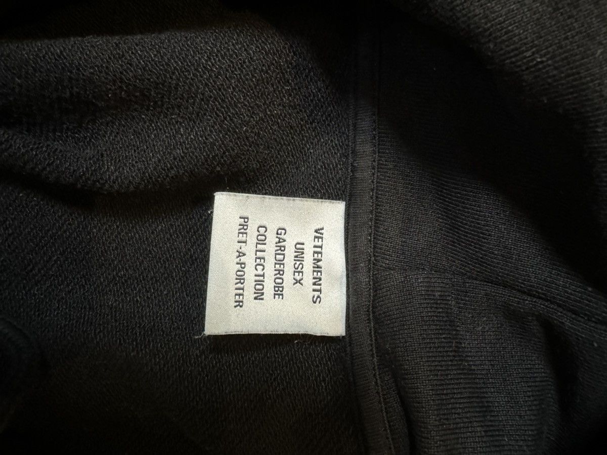 Vetements VETMENTS Black Oversized Hoodie Size US M / EU 48-50 / 2 - 6 Thumbnail