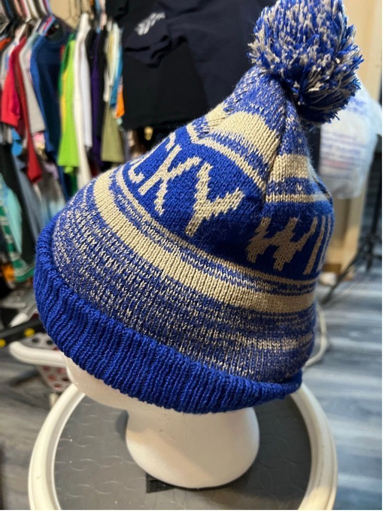 non Unisex Captivating Headwear Beanie Blue/Tan Size One Size Size ONE SIZE - 2 Thumbnail