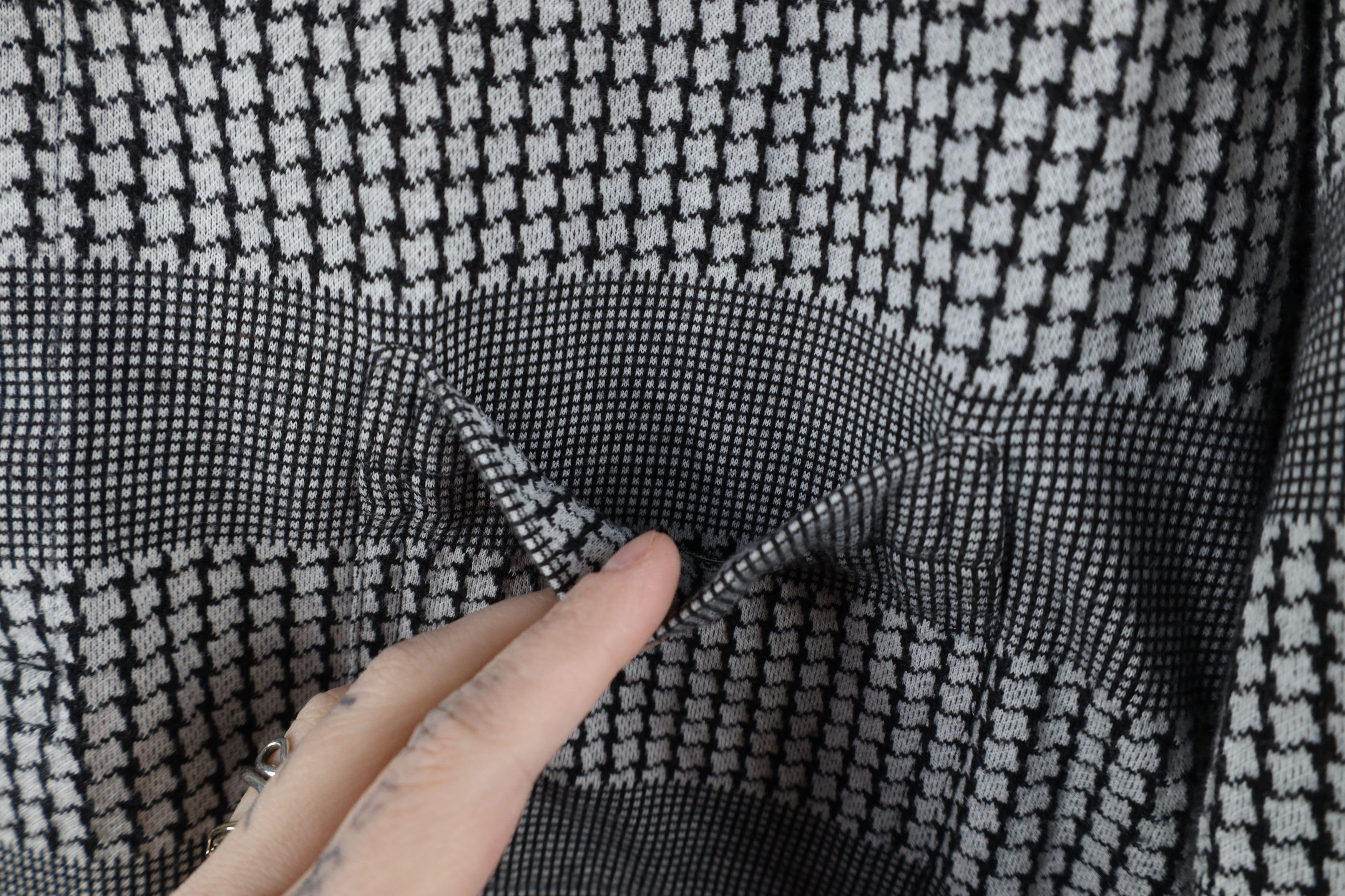 Vintage Vintage 90s Streetwear Houndstooth Knit Golf Polo Shirt Size US XL / EU 56 / 4 - 5 Thumbnail