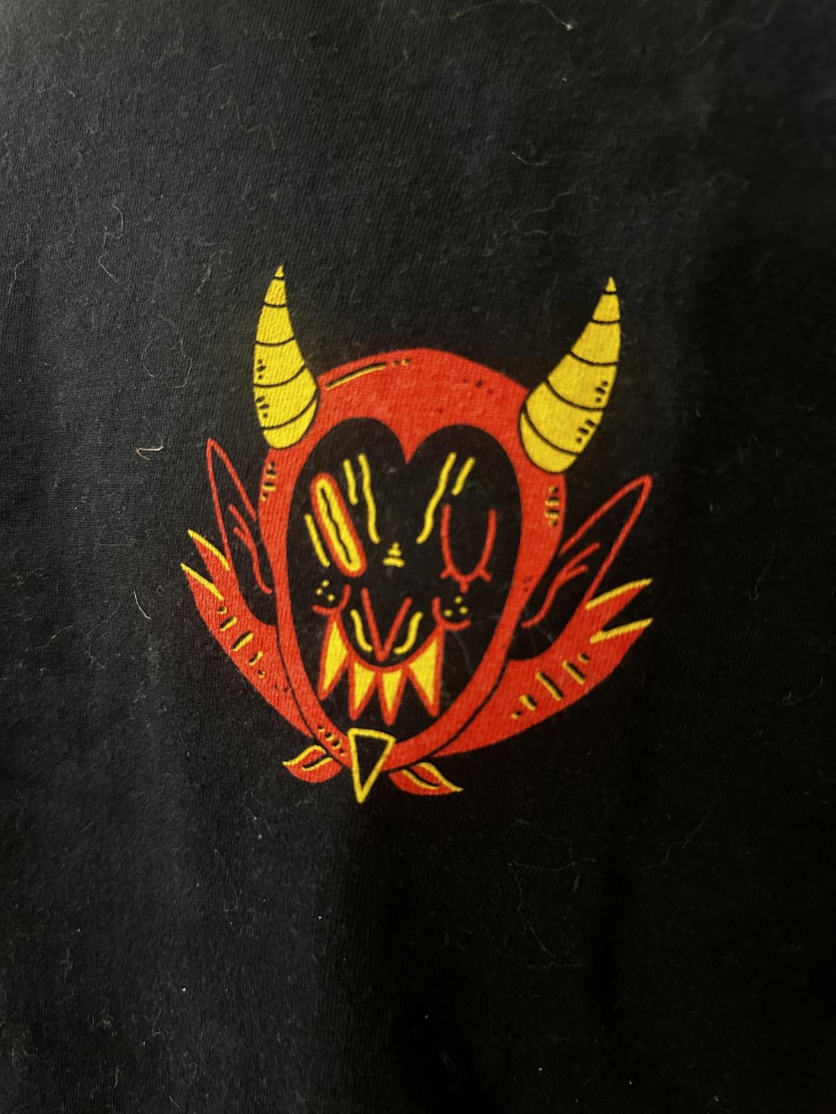 Gildan Gildan Devil Graphic T-Shirt - 'Sell Your Soul' Size US M / EU 48-50 / 2 - 3 Thumbnail