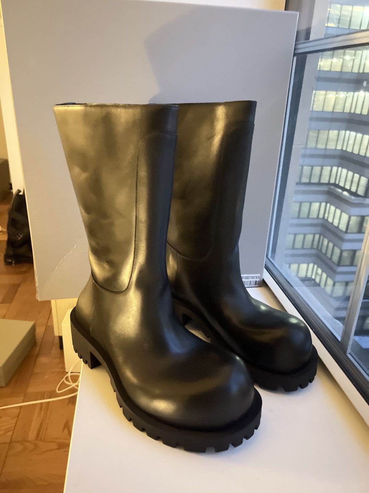 Balenciaga Open on: Balenciaga Hummer Boots Calf Skin Size US 10.5 / EU 43-44 - 5 Thumbnail