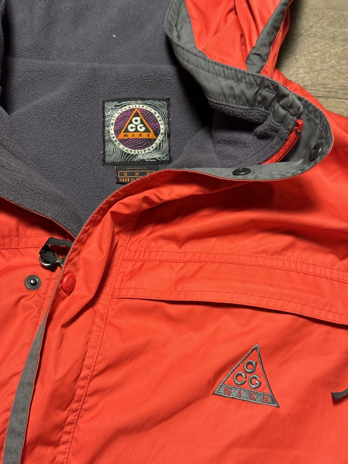 Nike ACG Nike ACG Red Raincoat - Lightweight Waterproof Jacket Size US M / EU 48-50 / 2 - 2 Thumbnail