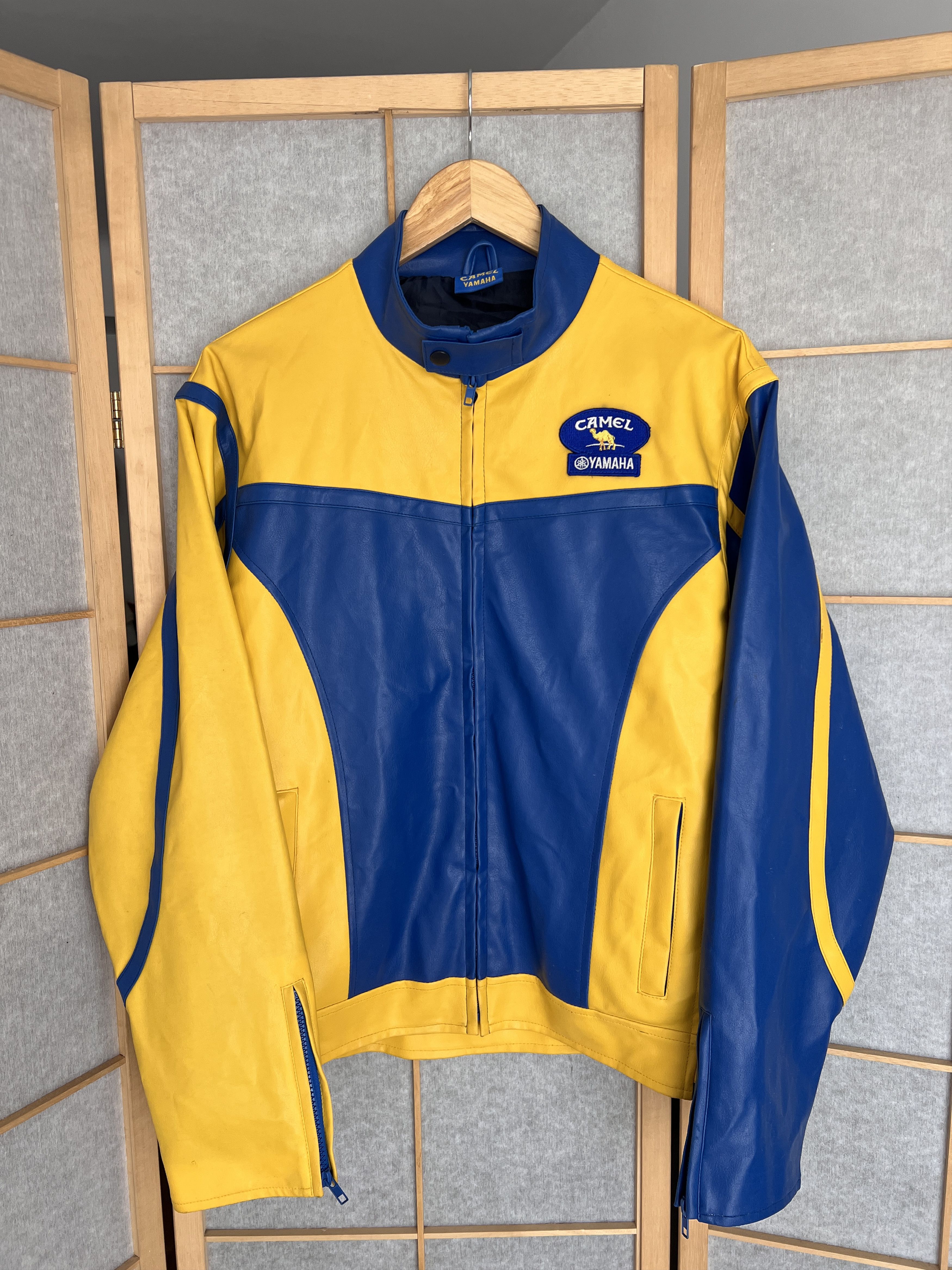 Camel Crazy! 2006 Camel x Yamaha Leather Jacket limited edition Size US L / EU 52-54 / 3 - 7 Thumbnail