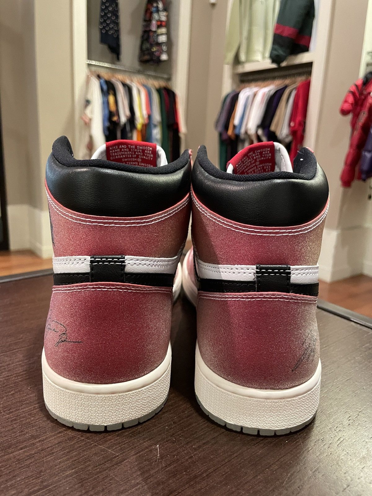Jordan Brand Jordan 1 Retro High Trophy Room Chicago Size US 10.5 / EU 43-44 - 6 Thumbnail