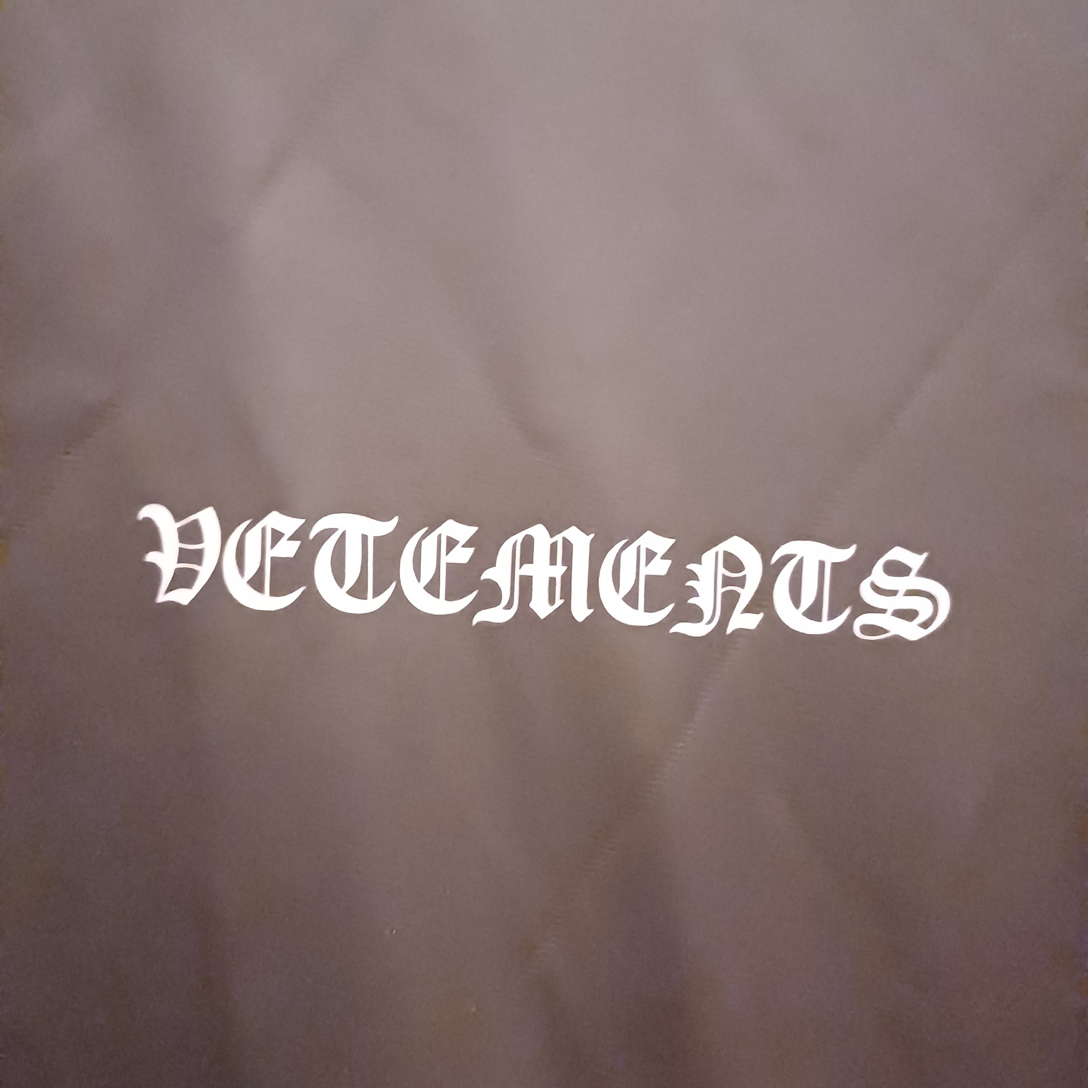 Vetements Vetements Gothic Raincoat Size US L / EU 52-54 / 3 - 2 Thumbnail