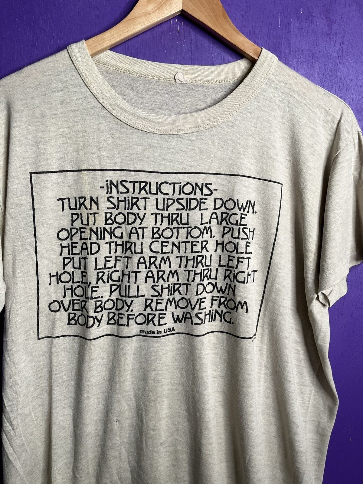 Vintage Vintage 80s instructions how to wear a t-shirt Size US M / EU 48-50 / 2 - 3 Thumbnail