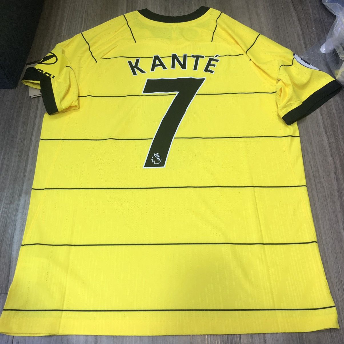 Chelsea Soccer × Nike Chelsea 21/22 player issue away shirt #7 Kante (Bnwt) Size US L / EU 52-54 / 3 - 2 Thumbnail