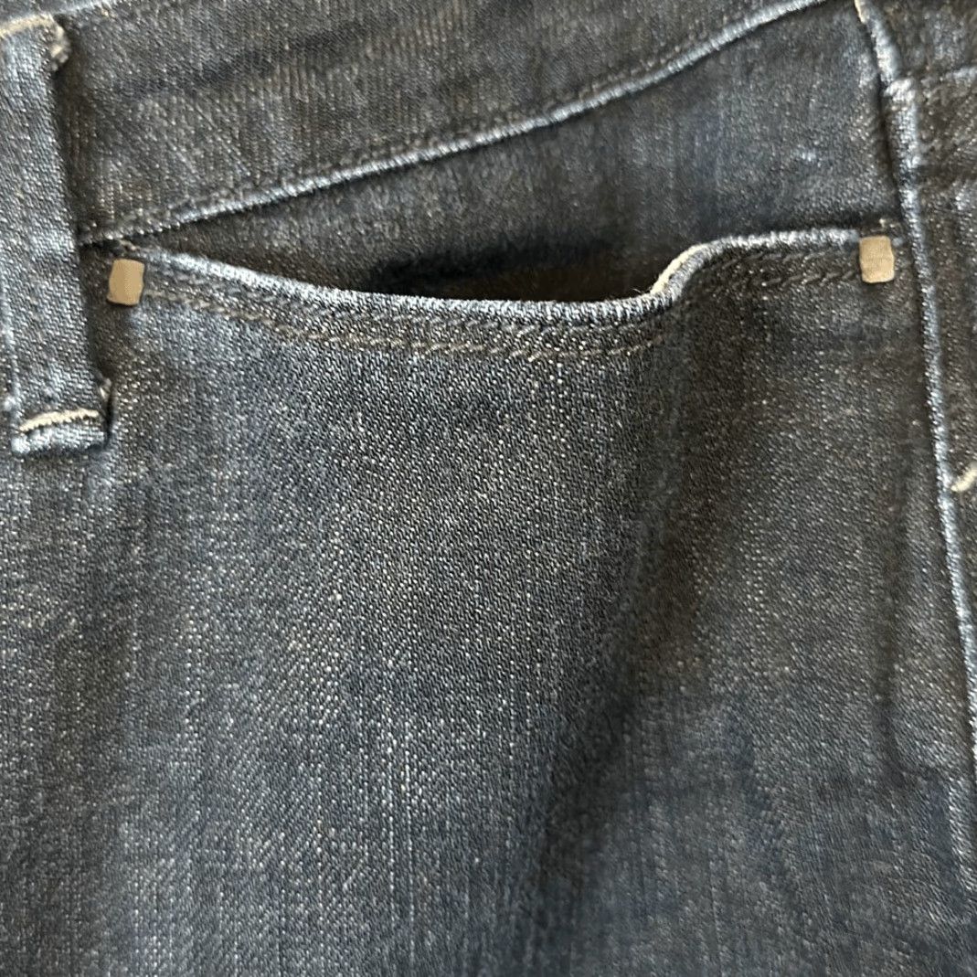 Banana Republic VINTAGE Banana Republic Dark Wash Classic Wide Leg Jeans Women 14 Wide-Leg Accessibility? Size 36" / US 14 / IT 50 - 5 Thumbnail