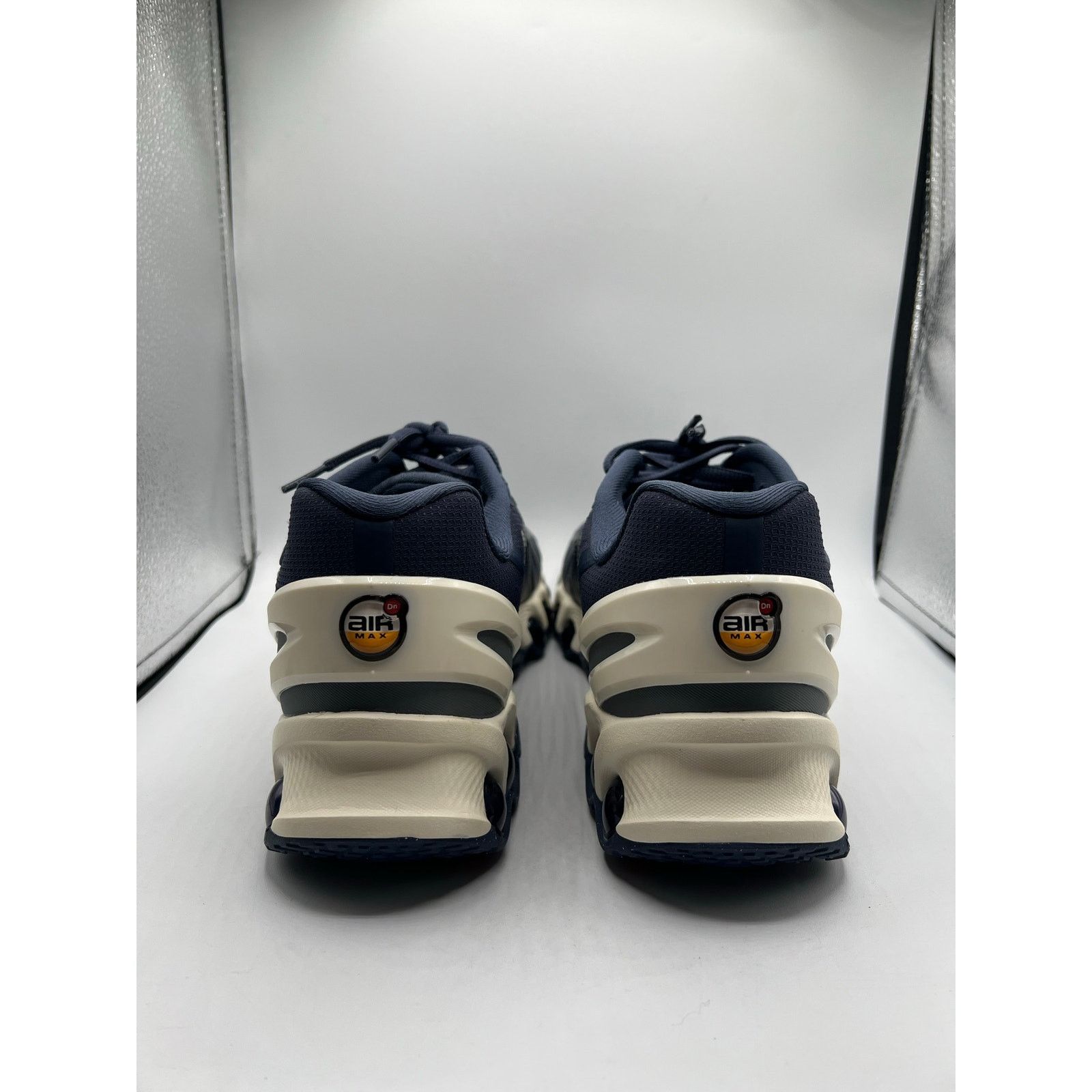 Nike Nike Air Max Dn8 “Thunder Blue/Pale Ivory” size 9.5 men’s Size US 9.5 / EU 42-43 - 4 Thumbnail
