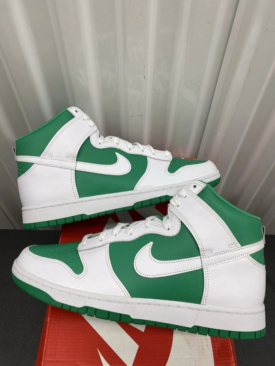 Nike Nike Dunk High White Stadium Green New DS Damaged Box Size US 12 / EU 45 - 3 Thumbnail