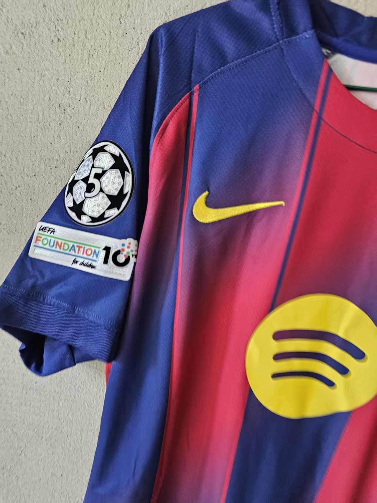 Other 2025 26 Barcelona #10 Lamine Yamal Jersey Home Size US S / EU 44-46 / 1 - 4 Thumbnail