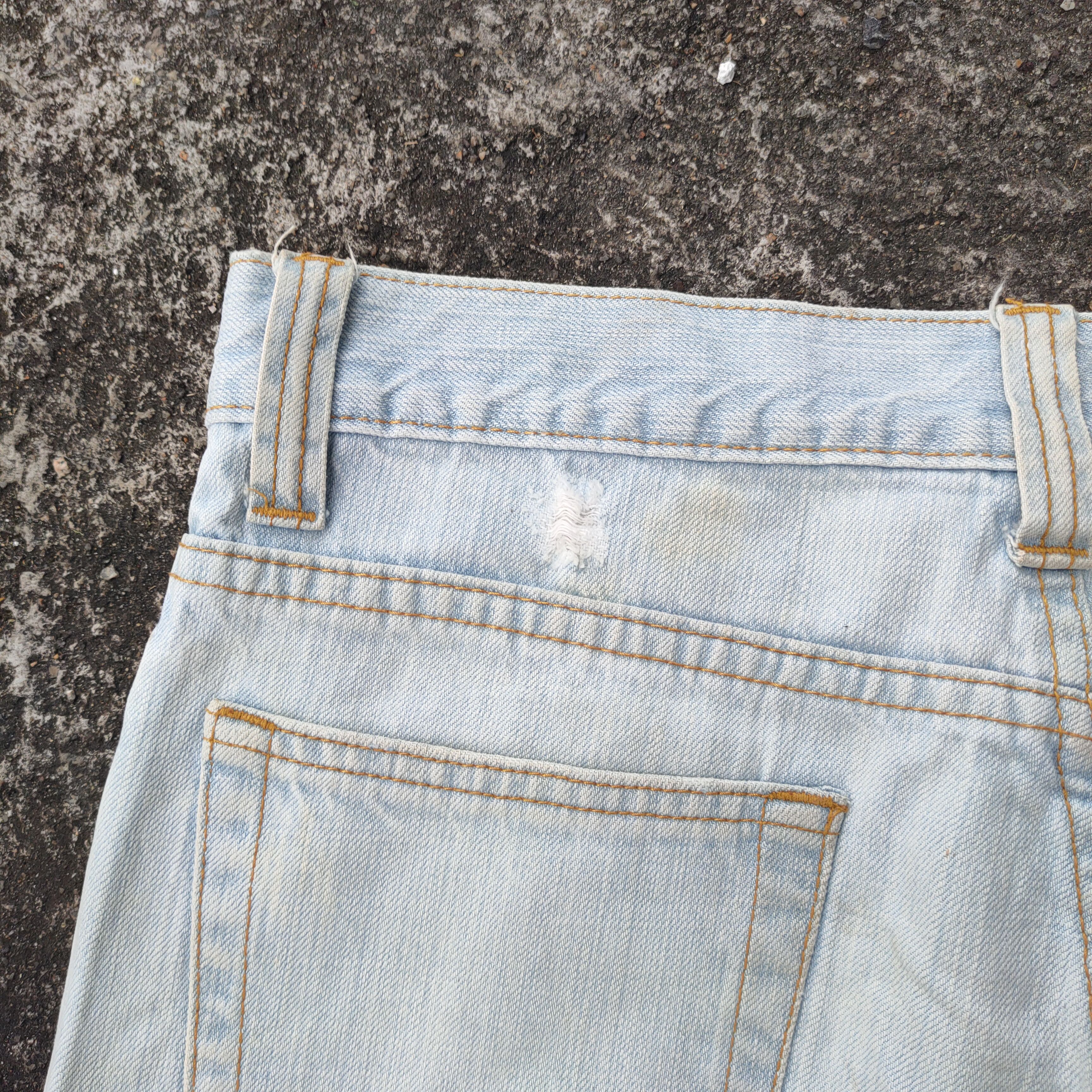 Japanese Brand × Jean × Vintage VINTAGE SEMANTIC DESIGN FLARE RIPPED LIGHT BLUE JEANS PANTS Size US 31 - 11 Thumbnail