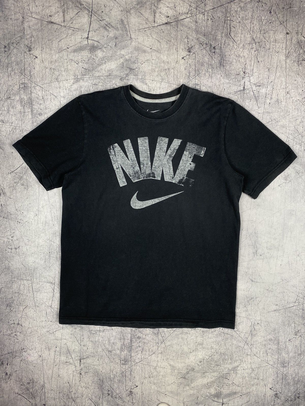 Nike Vintage 00s Nike Big Logo Y2K Drill Hype T Shirt Tee Size US L / EU 52-54 / 3 - 2 Thumbnail