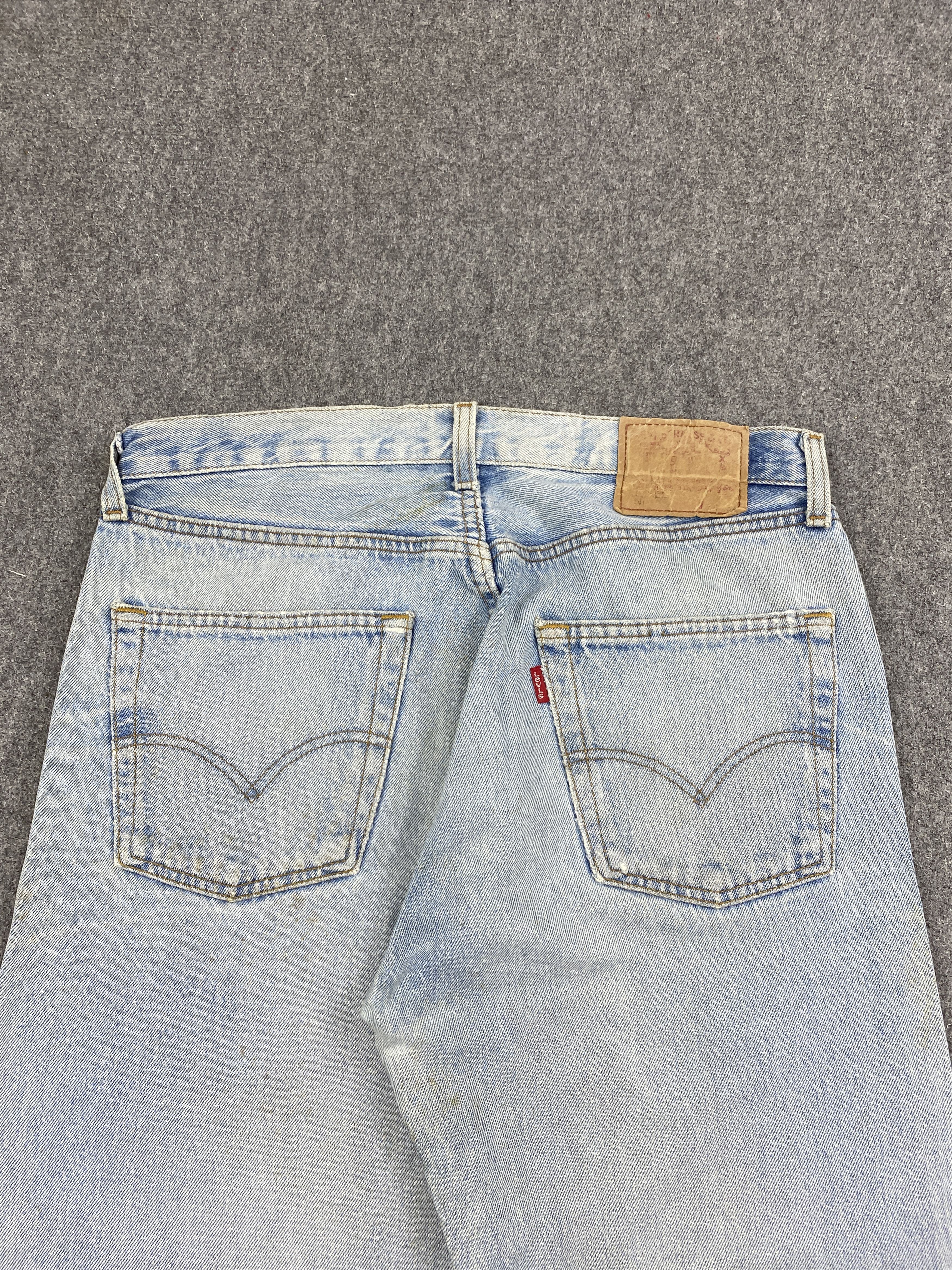 Levi's Vintage Levis 501 Light Blue Wash Denim DP2808 Size US 33 - 4 Thumbnail