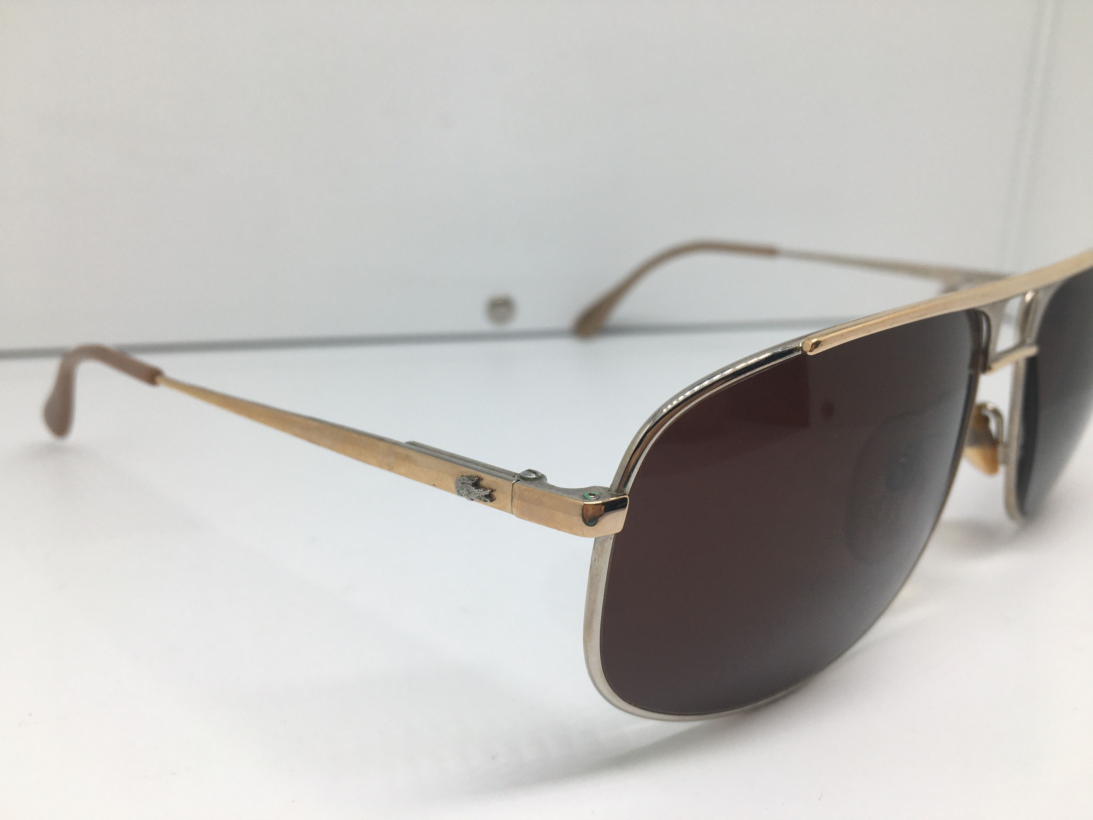 Lacoste Vintage Lacoste Gold Silver Aviator Sunglasses Frame Size ONE SIZE - 2 Thumbnail