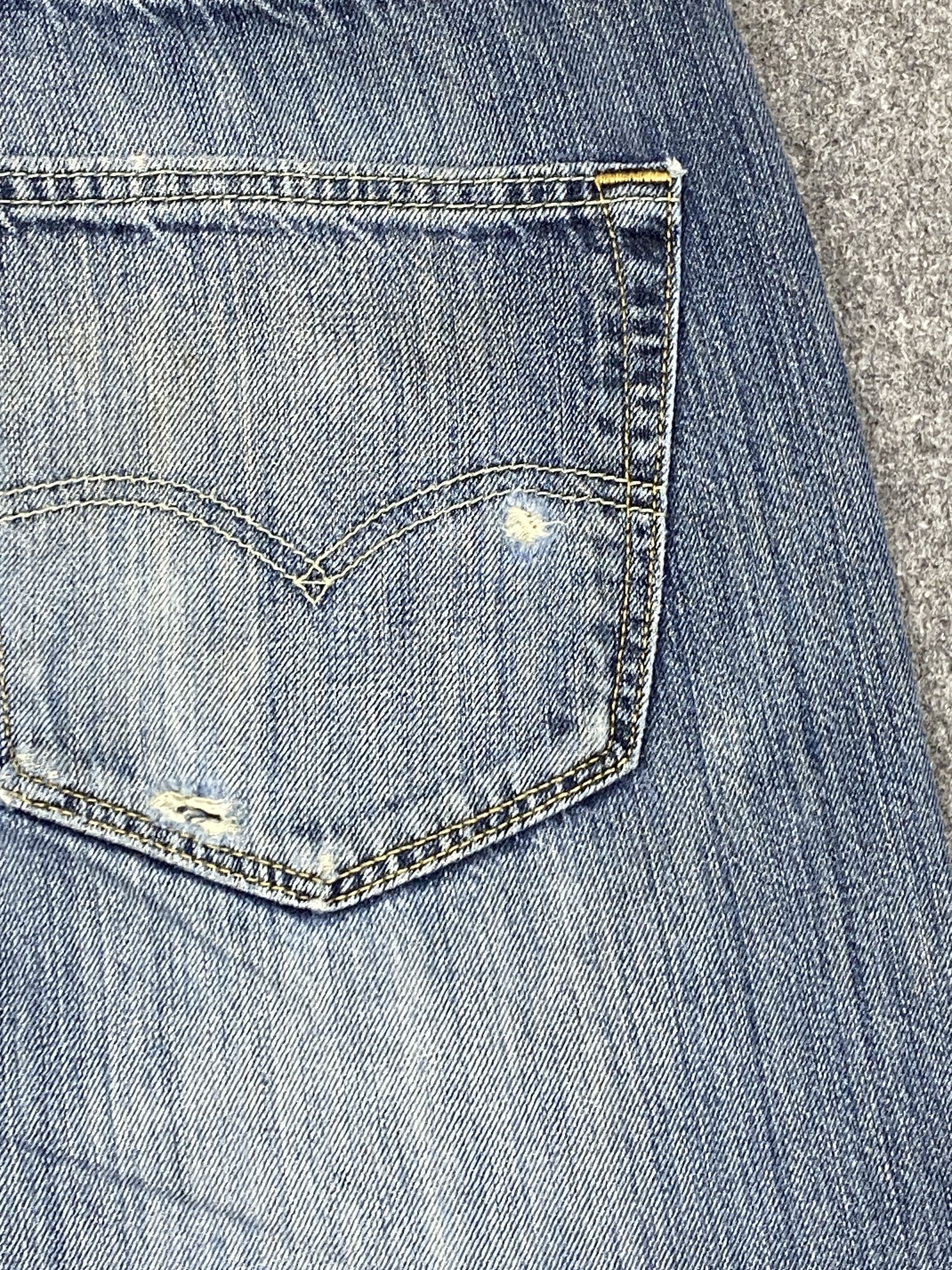 Levi's Distressed Vintage Levis 501 Denim Jeans DP2732 Size US 31 - 19 Thumbnail