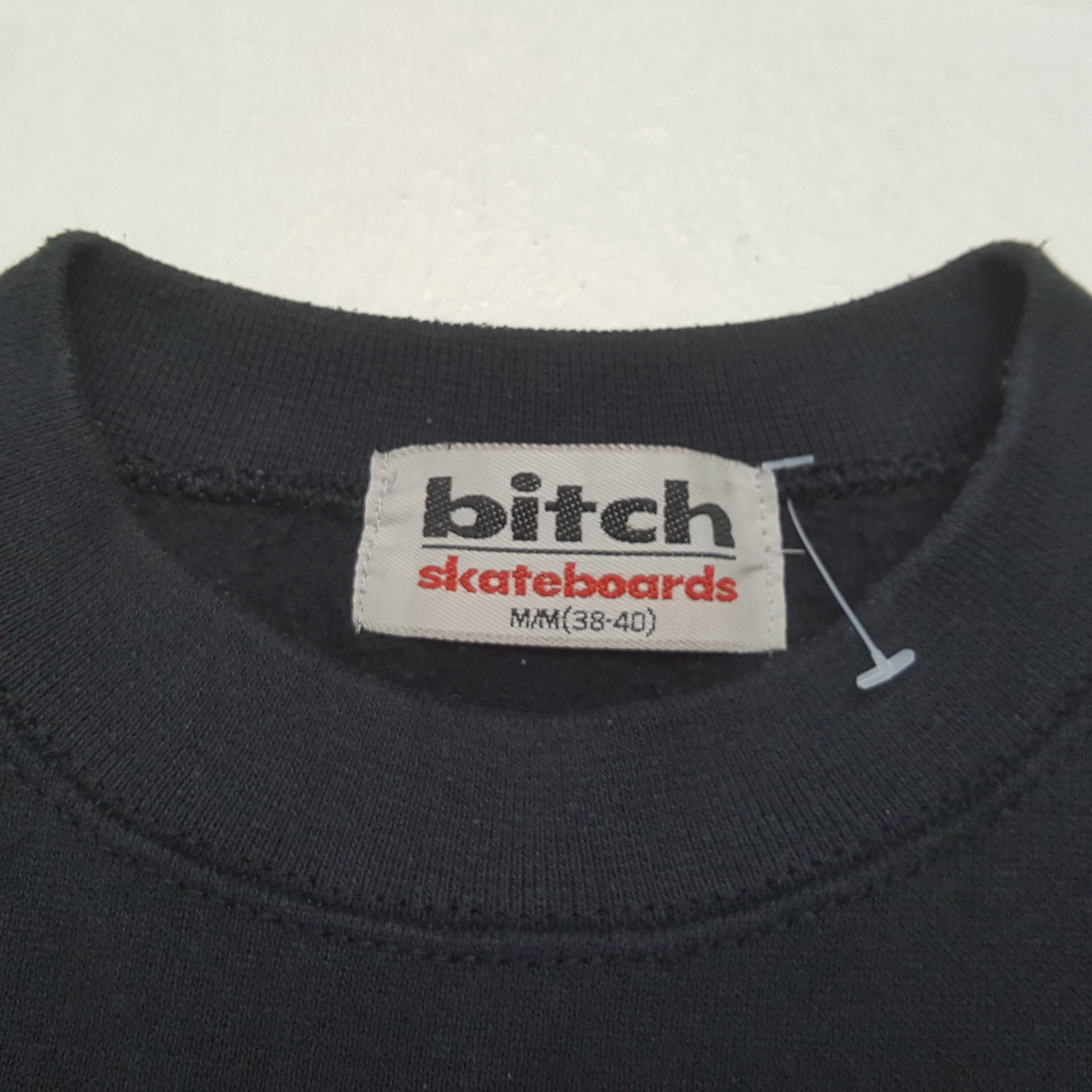 Vintage Vintage Bitch Skateboard American Style Swearshirt C298N5 Size US S / EU 44-46 / 1 - 6 Thumbnail